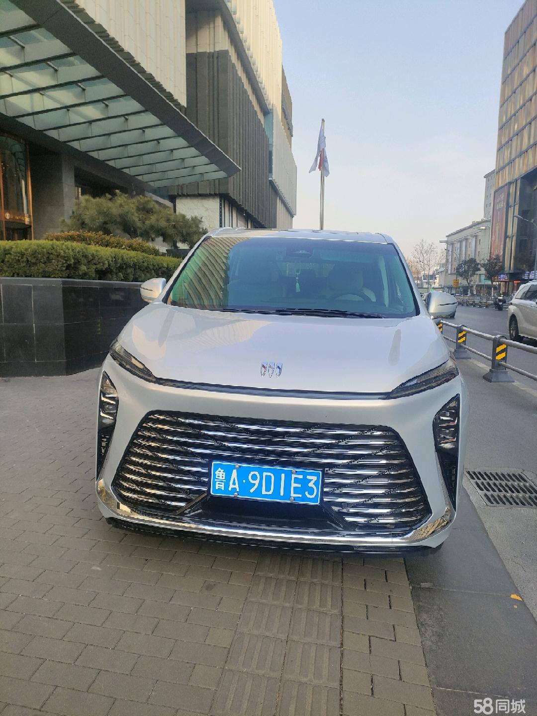 济南专业商务车包车5-56坐